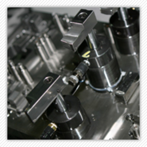 Jig manufacturing. We can process complex shape products by applying our own technologies. 