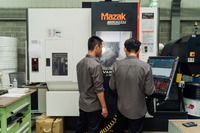 Mazak Variaxis J-500